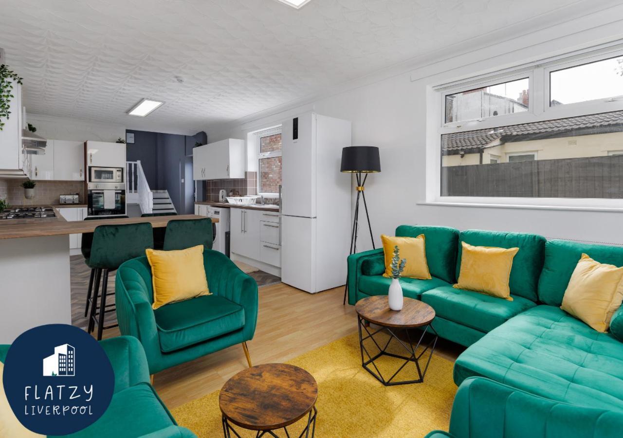 Flatzy - 6 Bed Oasis Close To Football Stadiums 利物浦 外观 照片