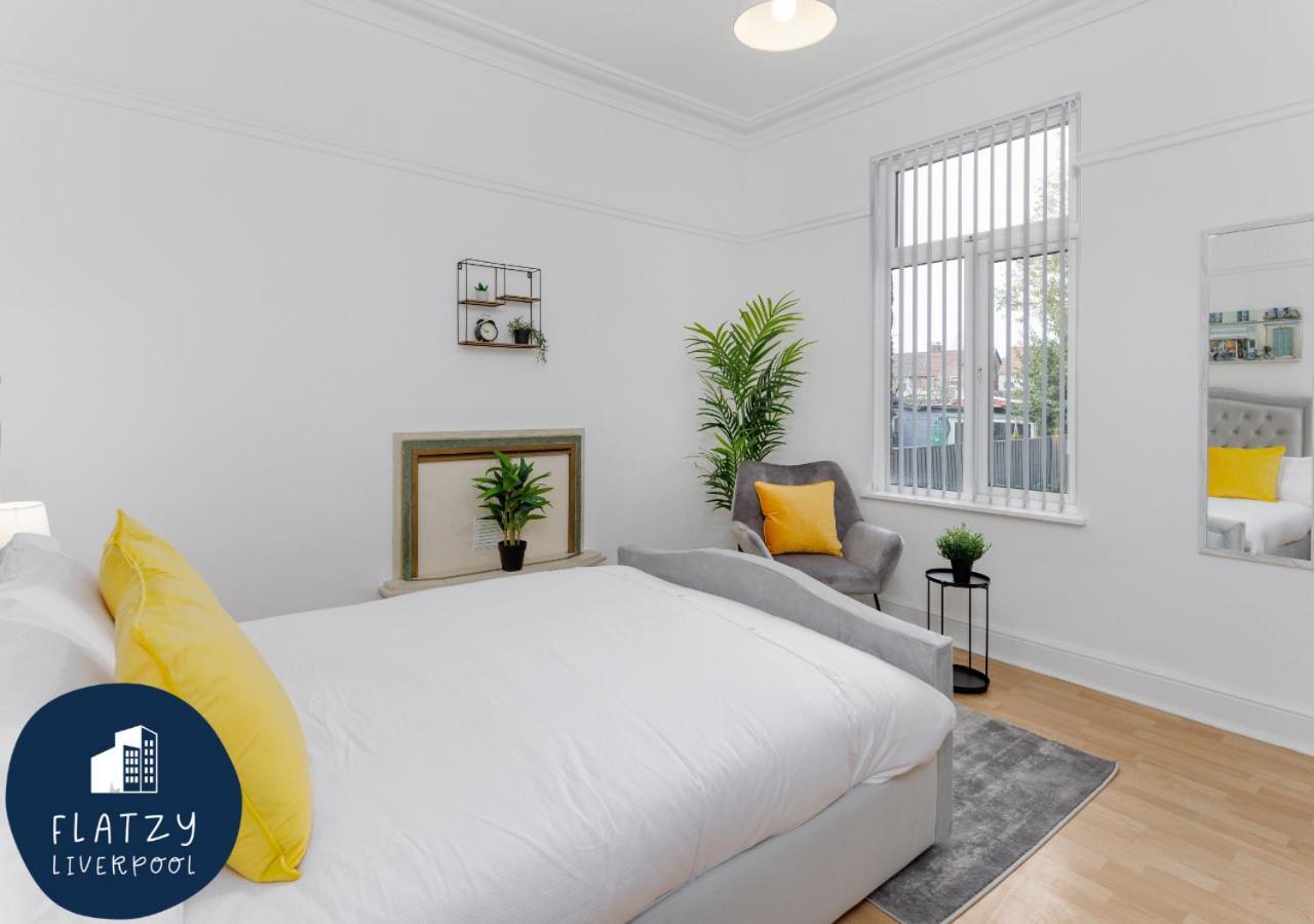 Flatzy - 6 Bed Oasis Close To Football Stadiums 利物浦 外观 照片